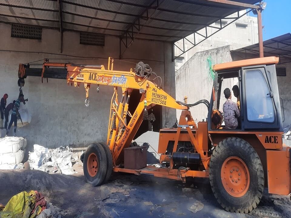 Crane service in udaipur (2)